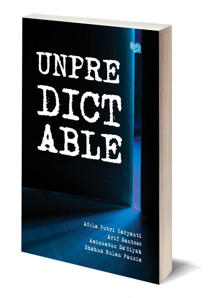 Blank bookcover with clipping path